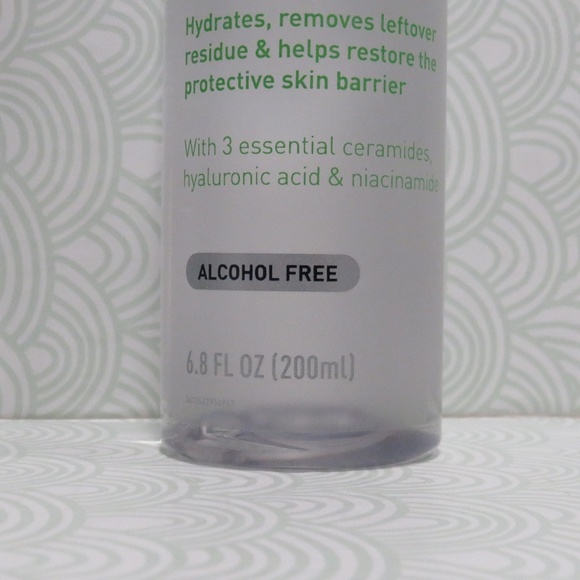 CERAVE💥HYDRATING TONER FOR NORMAL TO DRY SKIN 6.8 OZ💥 - Picture 2 of 5